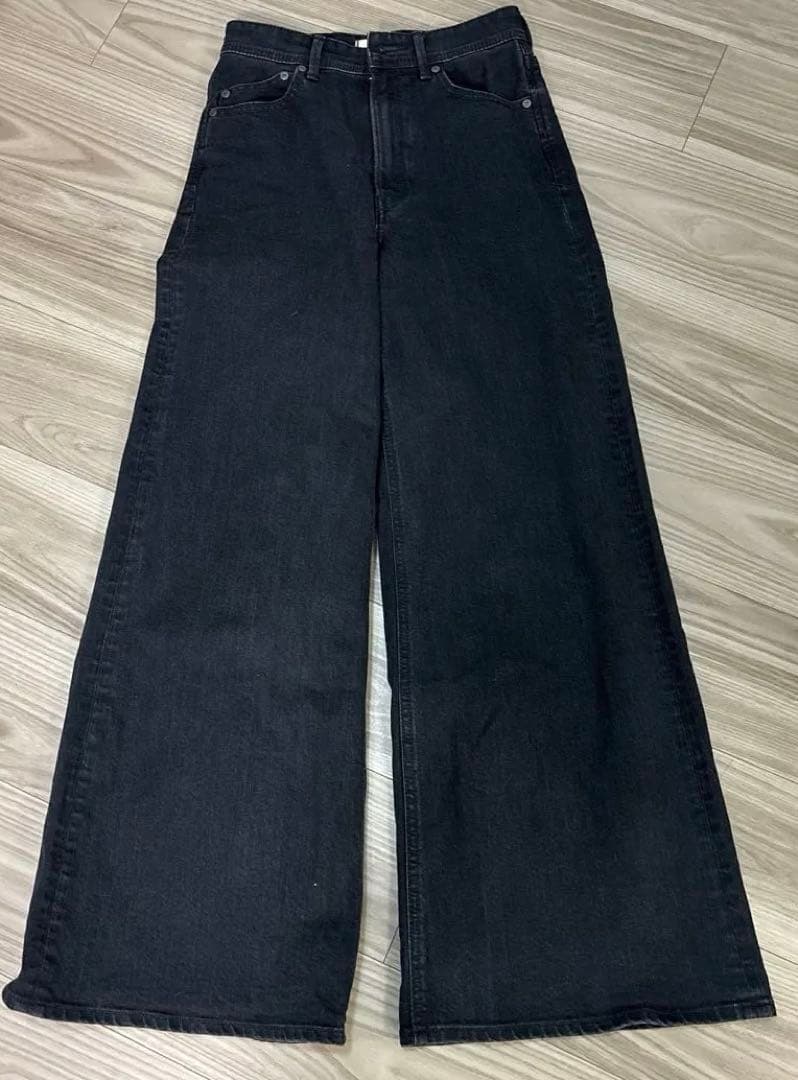 ヤヌーク　YANUK OBK ワイドフレア　25