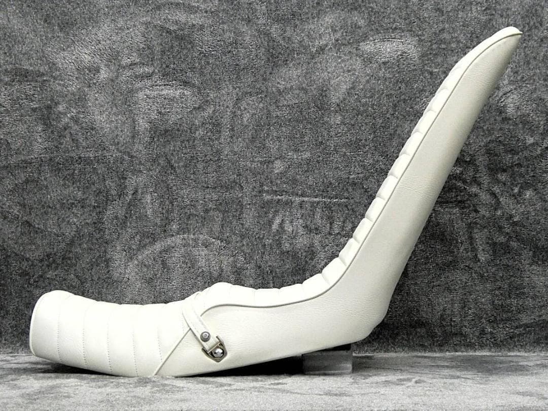 ホーク　白皮　60ｃｍ　三段シート/レザー 角タンク3段シート補強入り