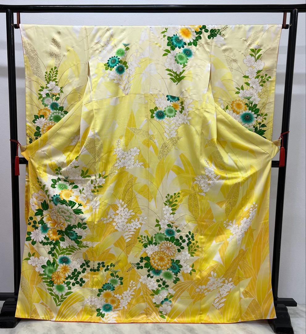 振り袖　フルセット　長襦袢付　レモンイエロー　成人式　金彩加工　刺繍入り　851