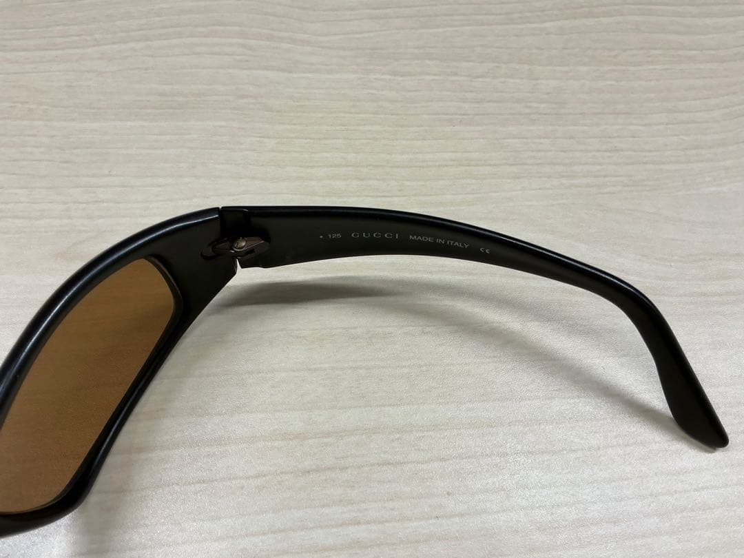 GUCCI サングラス　GG1178/S 8VB 極美品