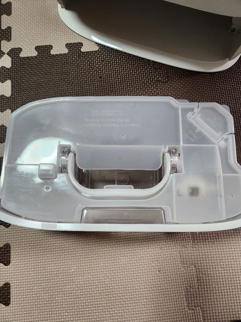 【美品】Panasonic 衣類乾燥除湿機 F-YZU60-G パナソニック