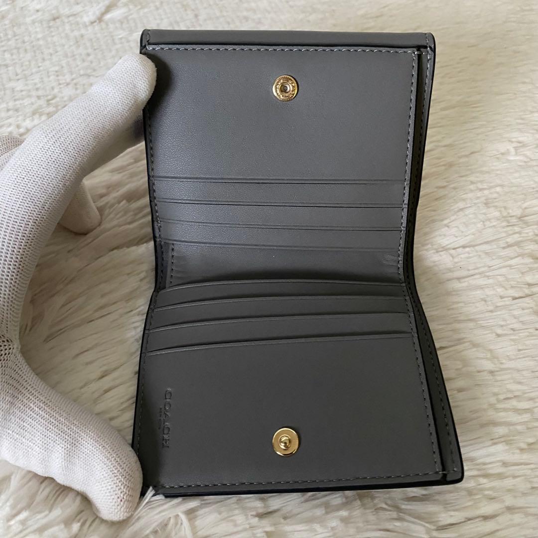 未使用品【COACH】エライザ スモール ウォレット二つ折り財布 グレー 大人気