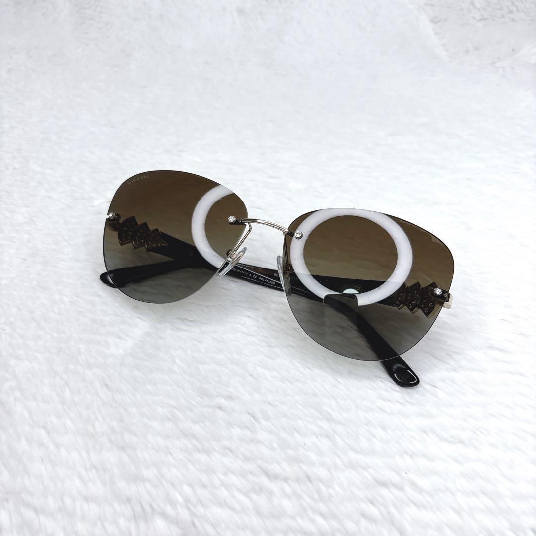 廃盤モデル✨BVLGARI ファンモチーフ　ストーン　リムレス サングラス