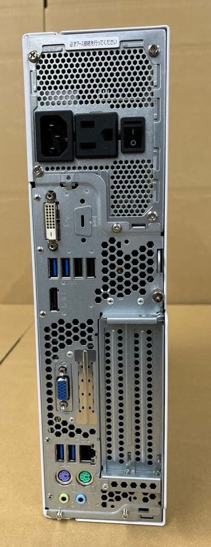 富士通製デスクトップPC【中古】Windows10未設定