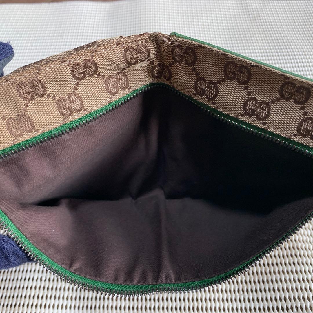 GUCCI グッチ　ウエストポーチ　GGキャンバス レザー　グリーン