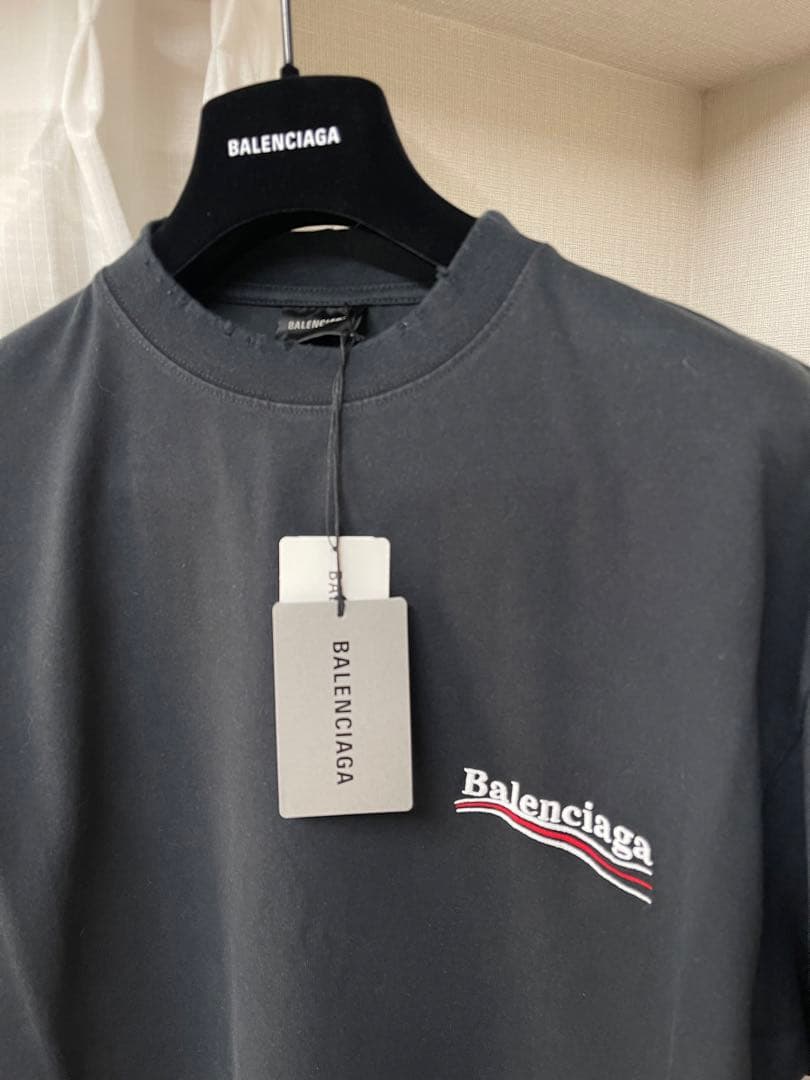 新品未使用 Balenciagaバレンシアガ半袖Ｔシャツ ブラック ダメージ加工