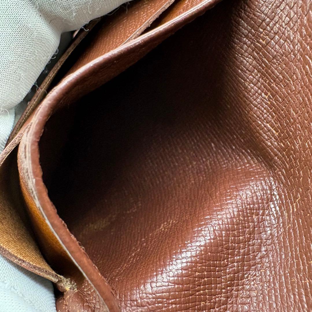 ルイヴィトン モノグラム Wホック財布　二つ折り財布 LOUIS VUITTO