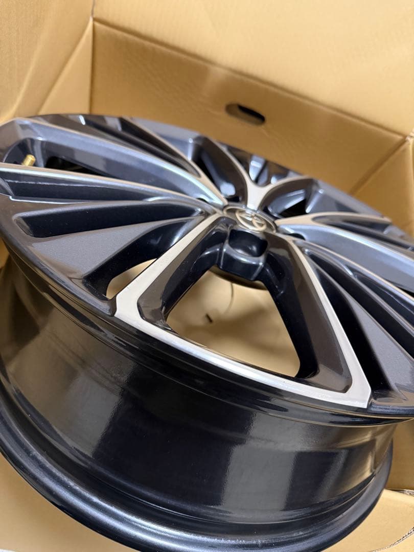 【新車外し】トヨタ プリウス 60系 19インチ 純正ホイール 4本セット