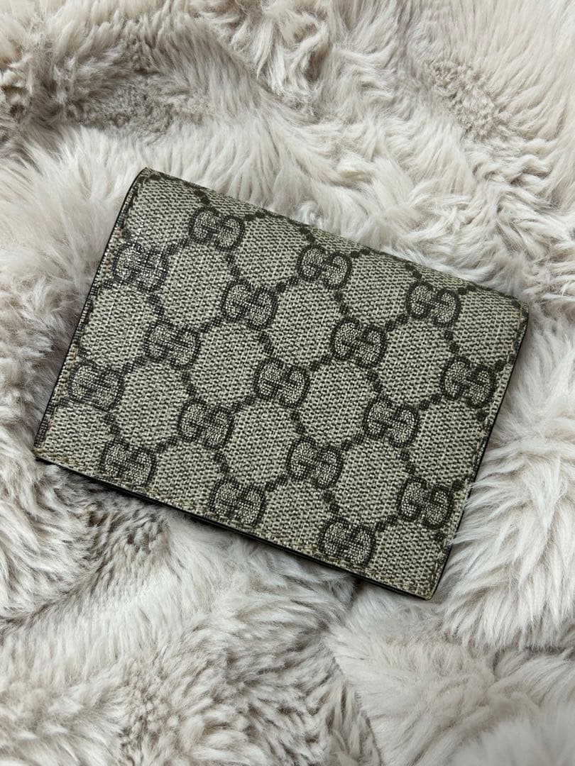 Gucci チェリー二つ折り財布