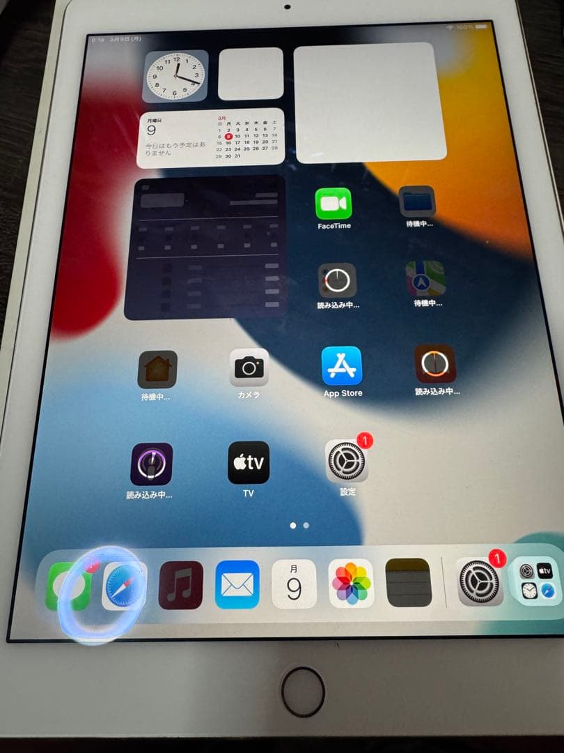 iPad本体 iPad Air 2 64GB Wi-Fi+Cellular