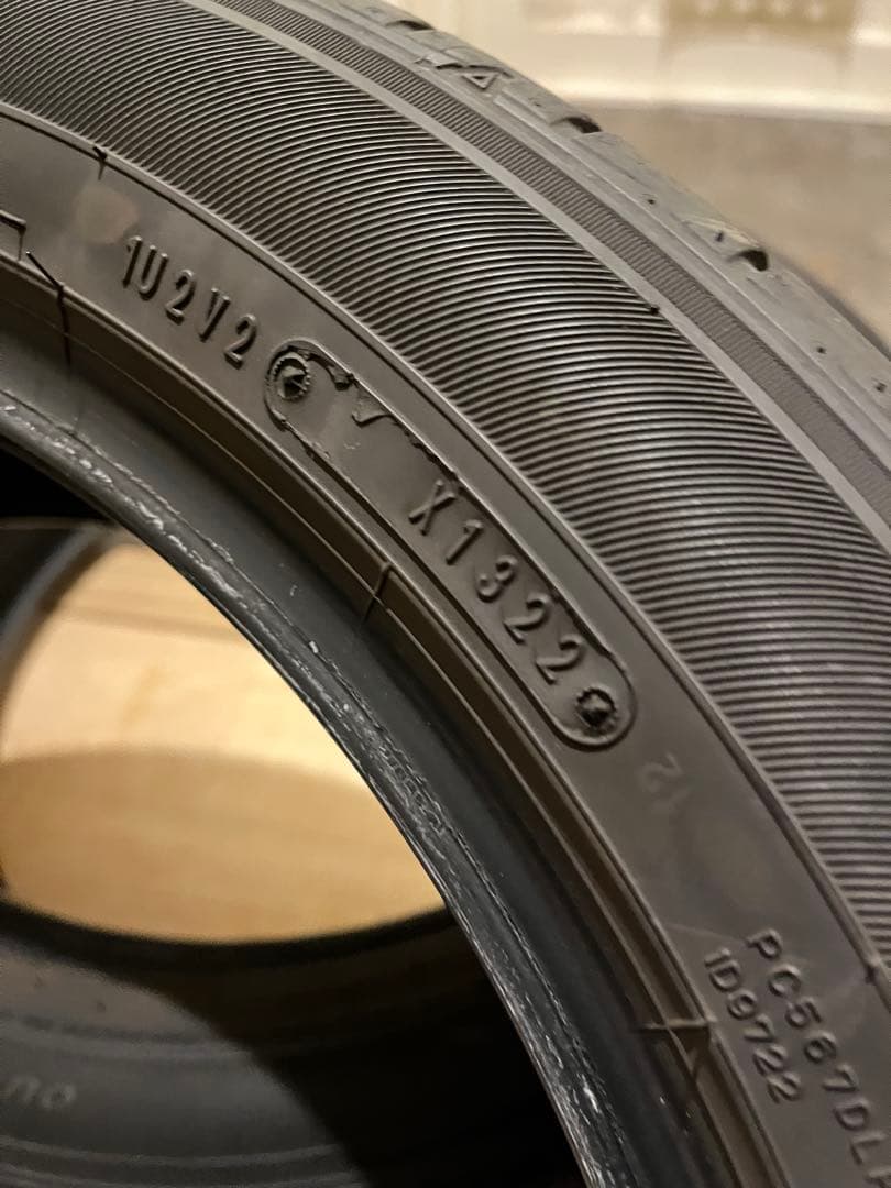 パート②送料込22年製！ダンロップエナセーブEC300+215\50-18 ２本