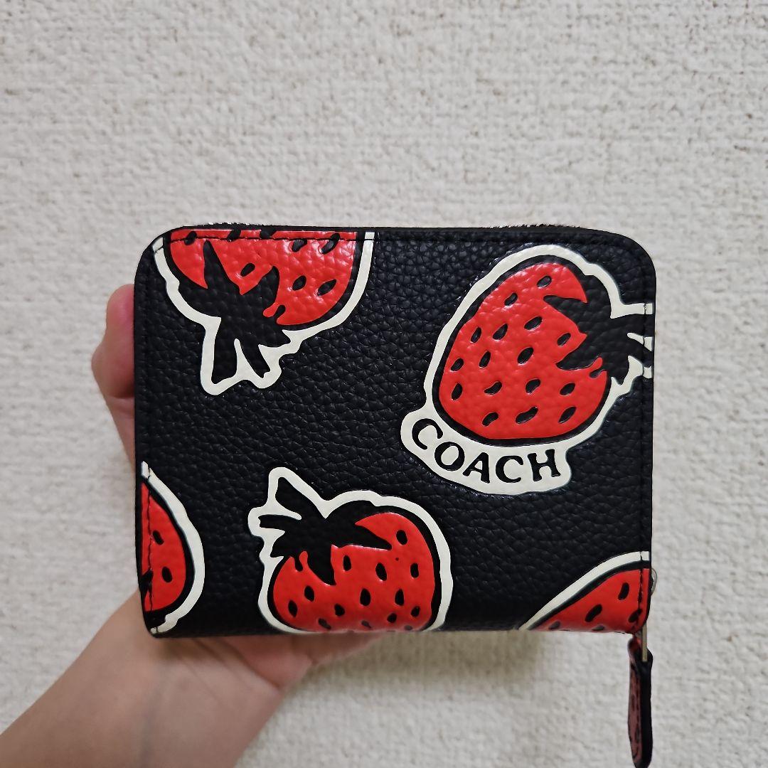 3娘mamaさま専用 COACH苺柄ミニ財布