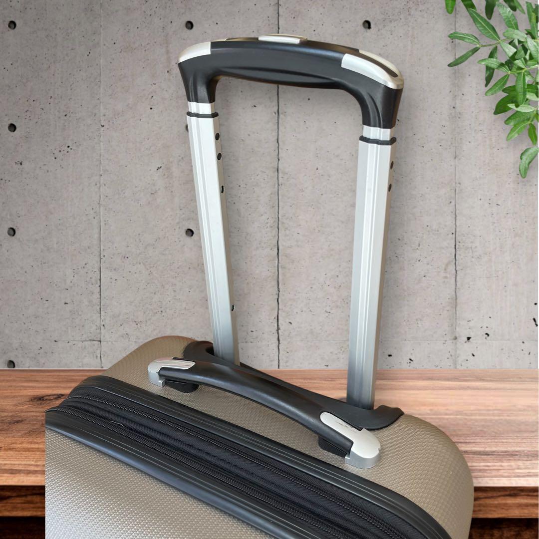 Samsonite 機内用 持ち込み 4輪 スーツ キャリーケース シルバー