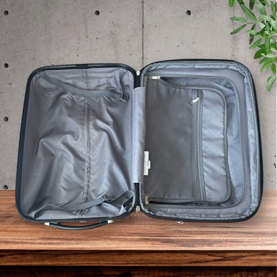 Samsonite 機内用 持ち込み 4輪 スーツ キャリーケース シルバー