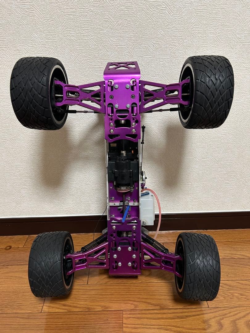 HPIサベージエンジンカー