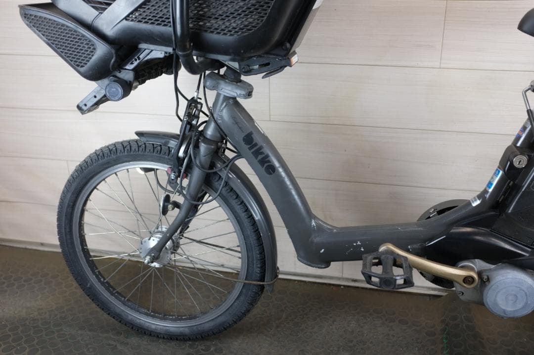 N*h様 BS 　Bikke　20インチ　3段　8.9Ah（5点灯）充電器あり