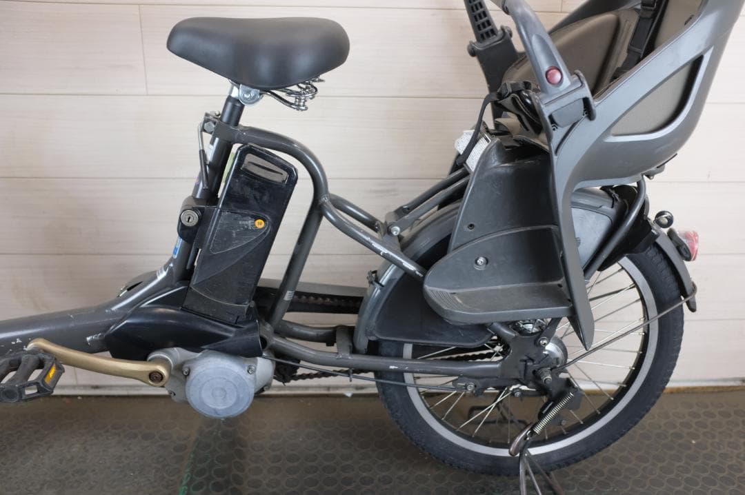 N*h様 BS 　Bikke　20インチ　3段　8.9Ah（5点灯）充電器あり