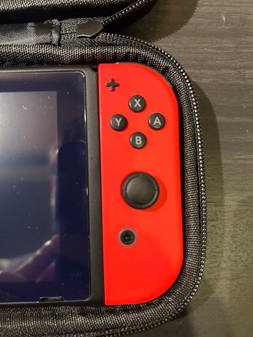 Nintendo Switch 赤/青 本体 ケース付き　充電ケーブル有