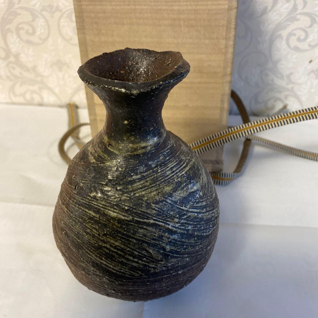 常滑刷毛目小壺