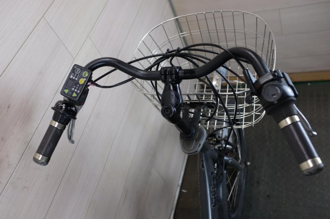 K*2様 BS Bikke２　20インチ　3段　8.7Ah(4点灯）充電器あり