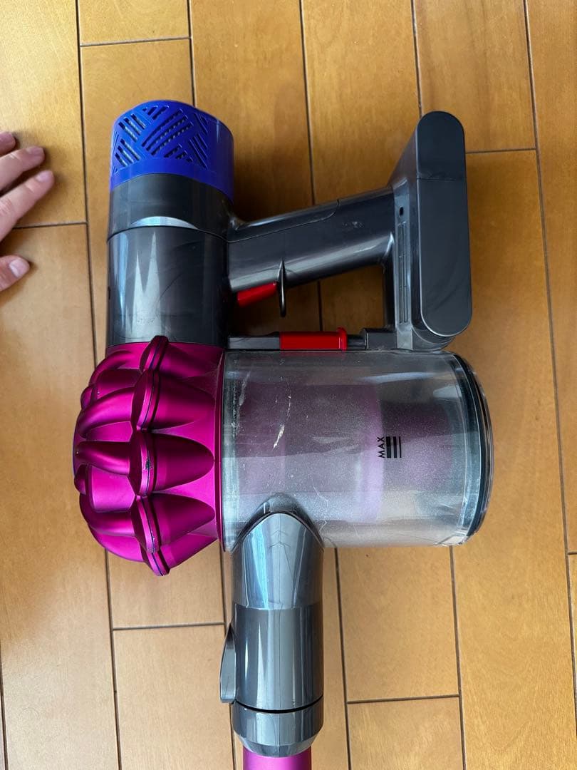 Dyson ダイソン V6 SV07 コードレス掃除機 赤点滅