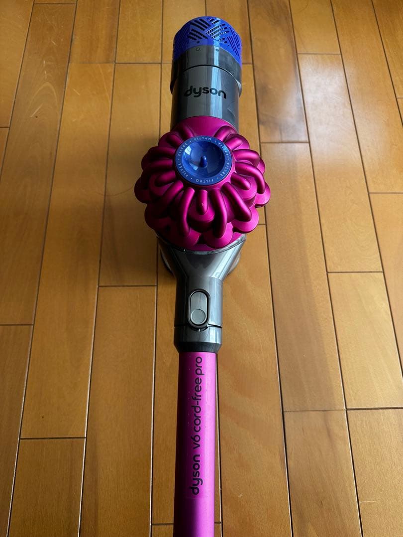 Dyson ダイソン V6 SV07 コードレス掃除機 赤点滅