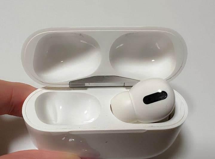 AirPods Pro【MagSafe対応 /2021年10月モデル】