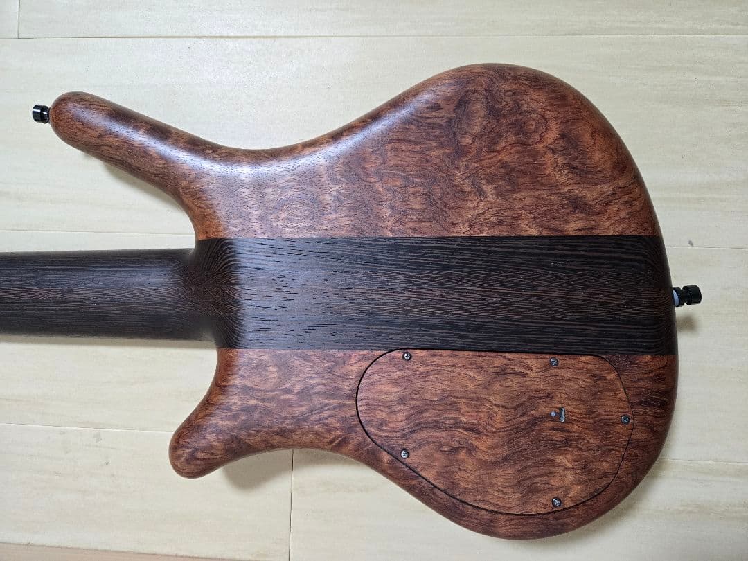 ベース Warwick Custom Shop Thumb Bass NT5