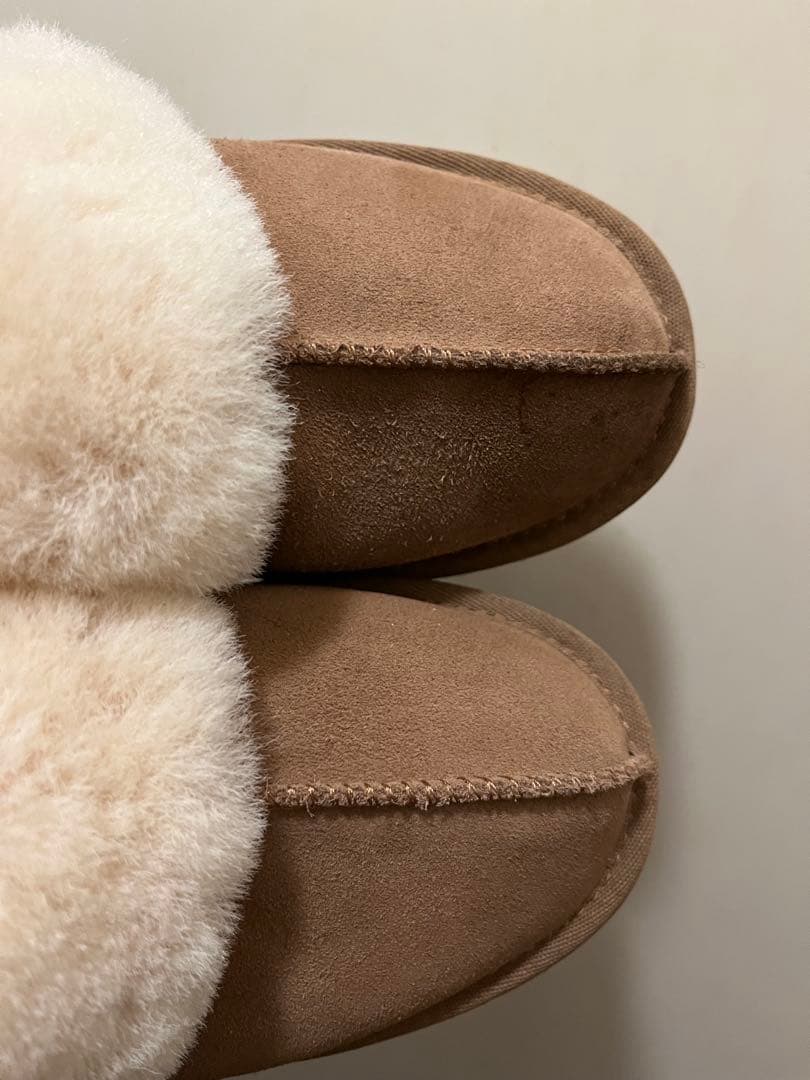 靴 UGG Funkette