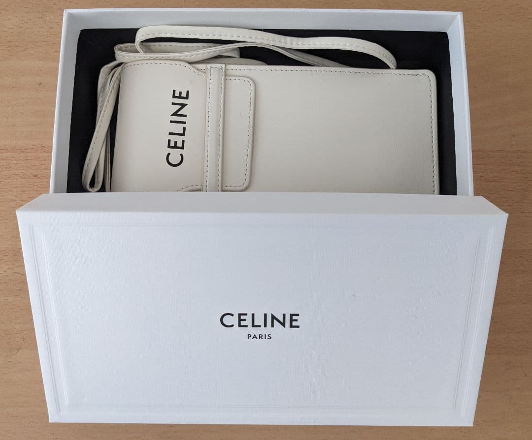 CELINE ホワイト サングラスケース　ストラップ付きケース