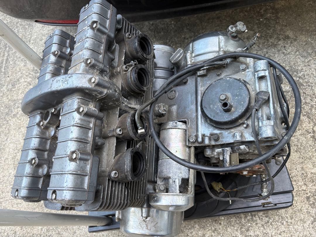 Kawasaki ゼファー400 エンジン