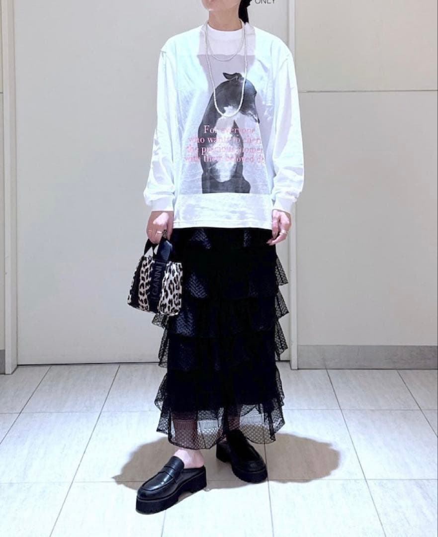 美品 アダムエロペ シアーフリルスカート 黒 春夏