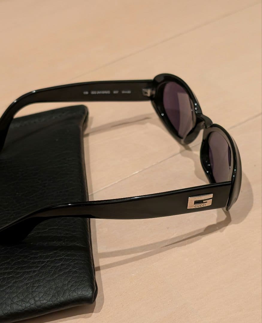 GUCCI　サングラス