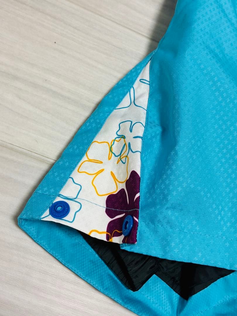 美品　phenix キッズ　スキーウェア　130 白　水色　花　ターコイズブルー