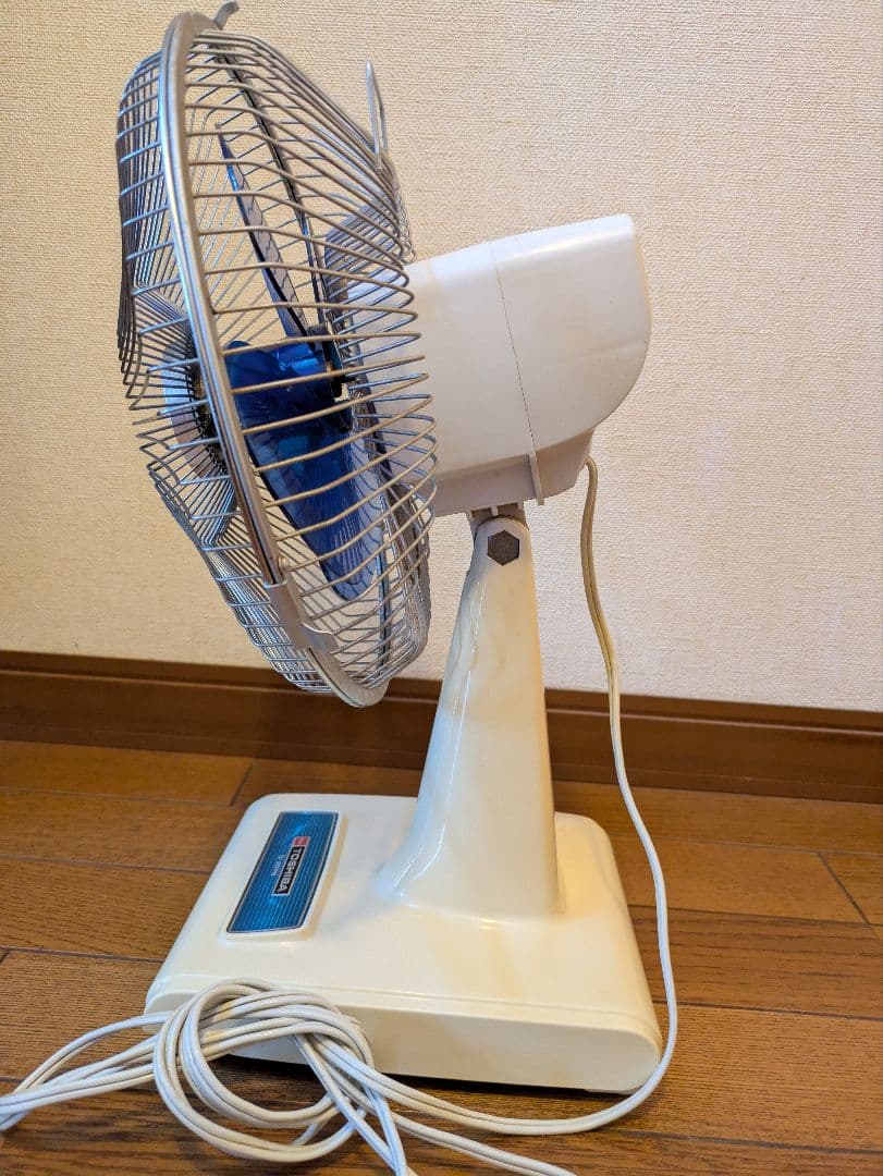 ⭕️★【昭和レトロ・アンティーク】 東芝　卓上扇風機　Ｄ-20PB ★⭕️