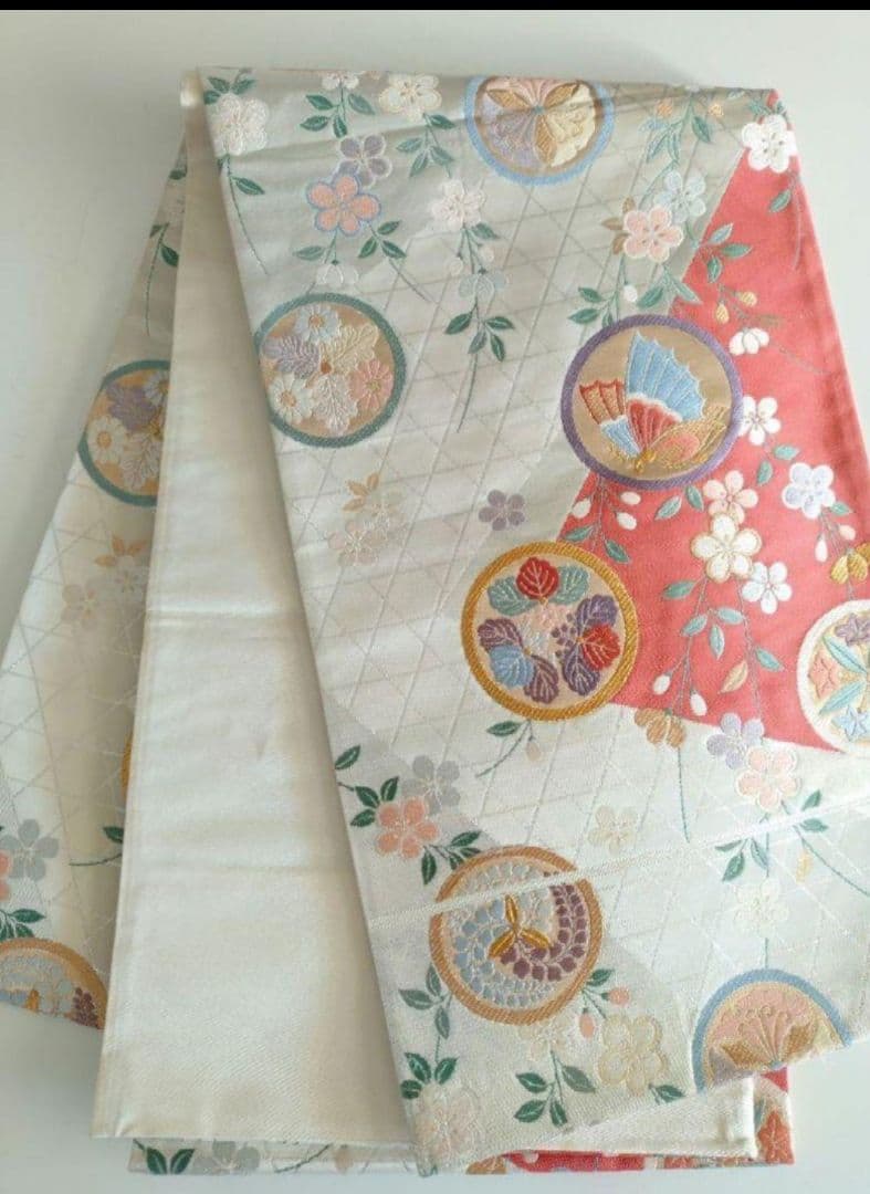 軽微な難あり☆振袖単品　優美に蝶花　正絹　身丈163cm　クリームイエロー