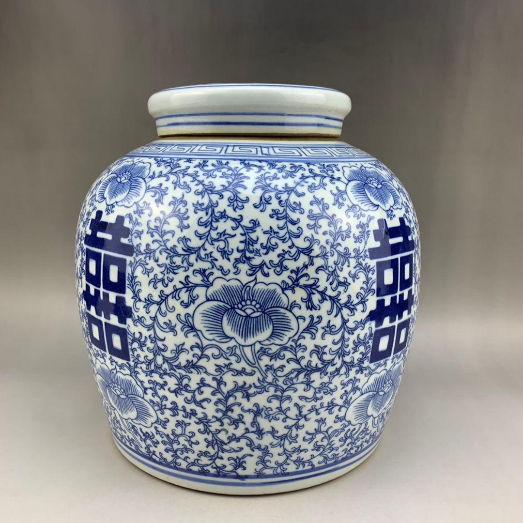 民国青花喜字缶   陶磁器 装飾品 現代工芸品美術品 置物