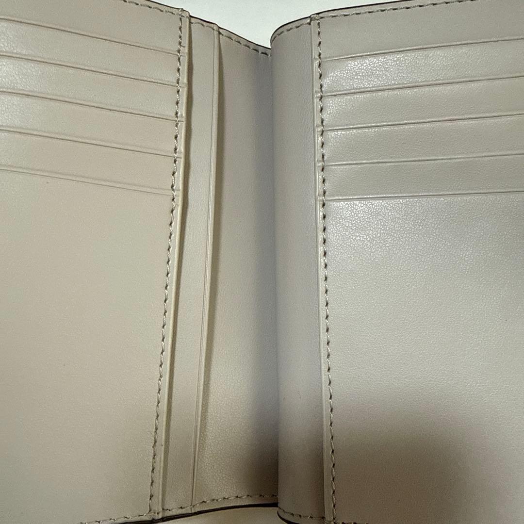 フルラ カメリア (Furla Camelia) コンパクト財布 M