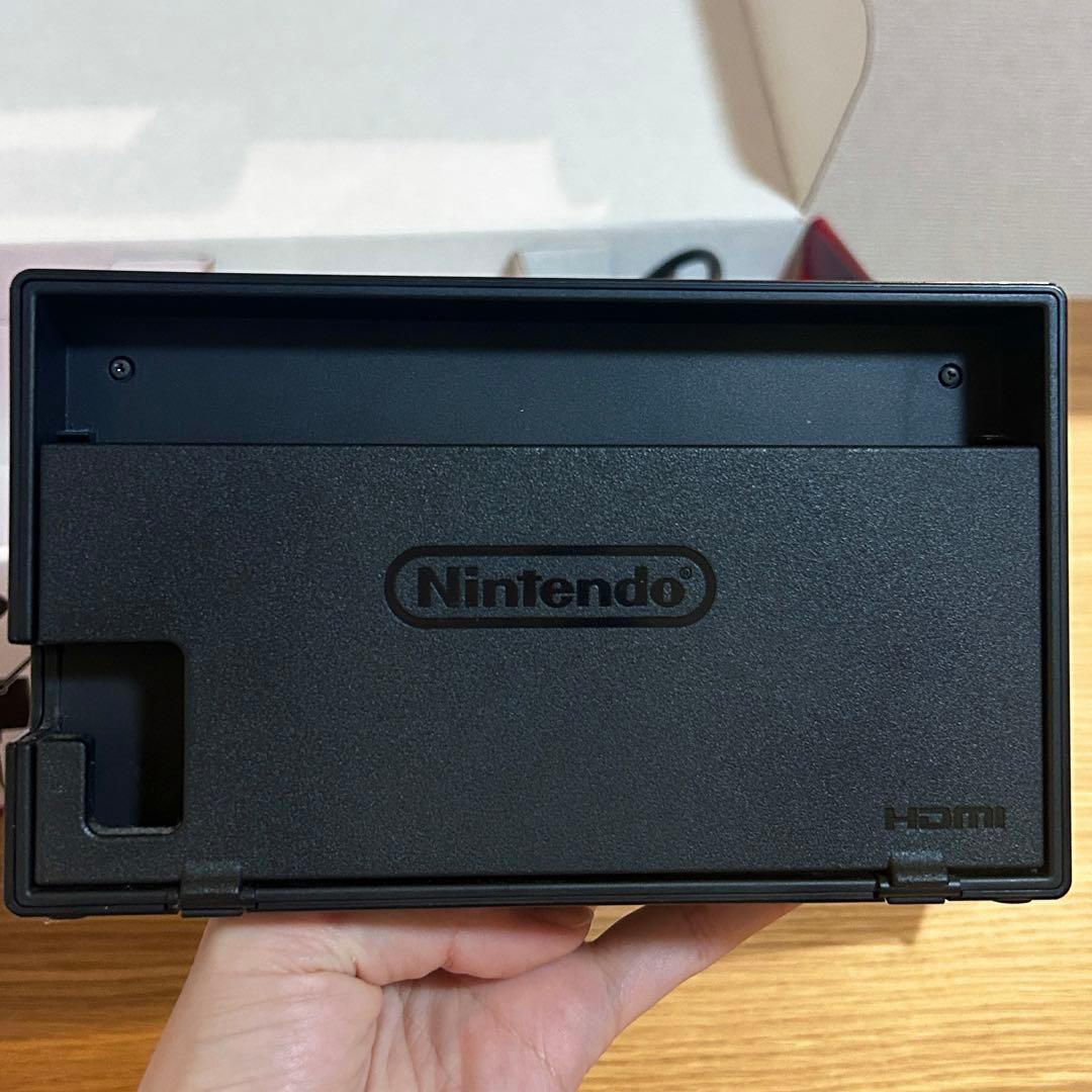 Nintendo Switch 本体 ネオンブルー・ネオンレッド（箱あり）