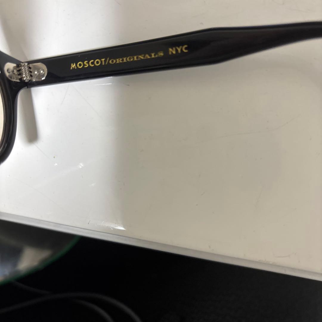 MOSCOT LEMTOSH ブラックサングラス 44-24-140
