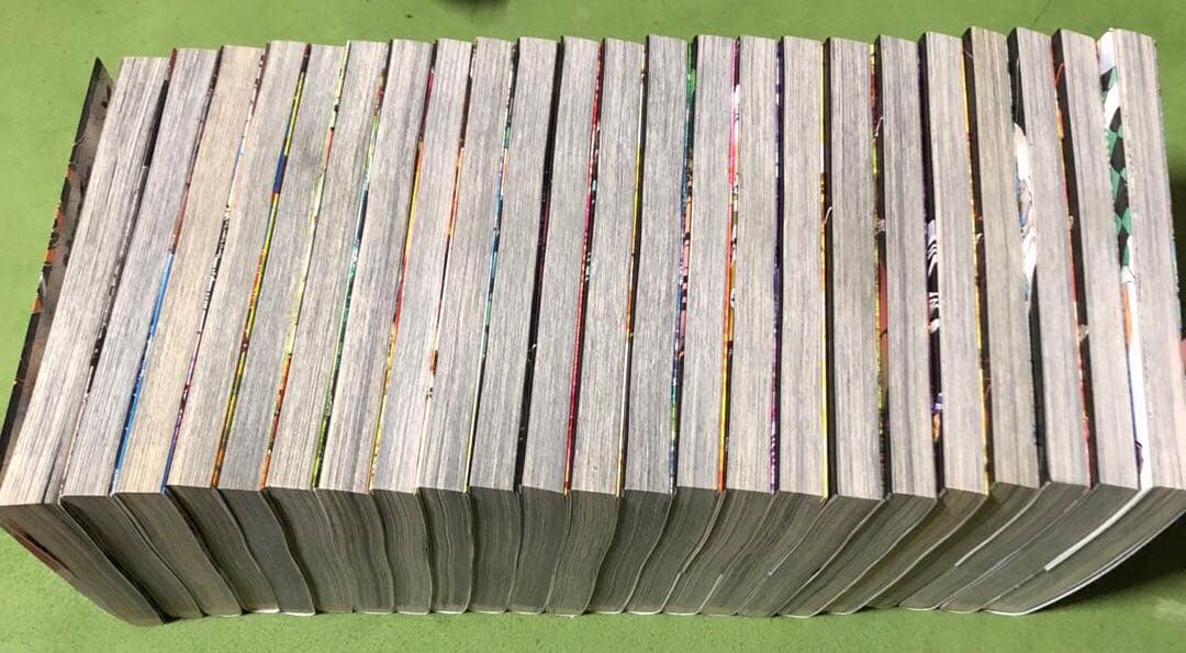 鬼滅の刃　全30巻　全巻(1-23)セット　+関連本7巻　吾峠呼世晴