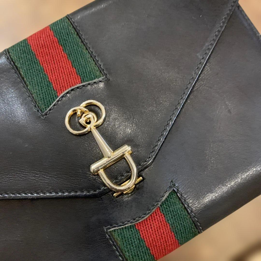 Gucci ネイビーレザー 二つ折り財布