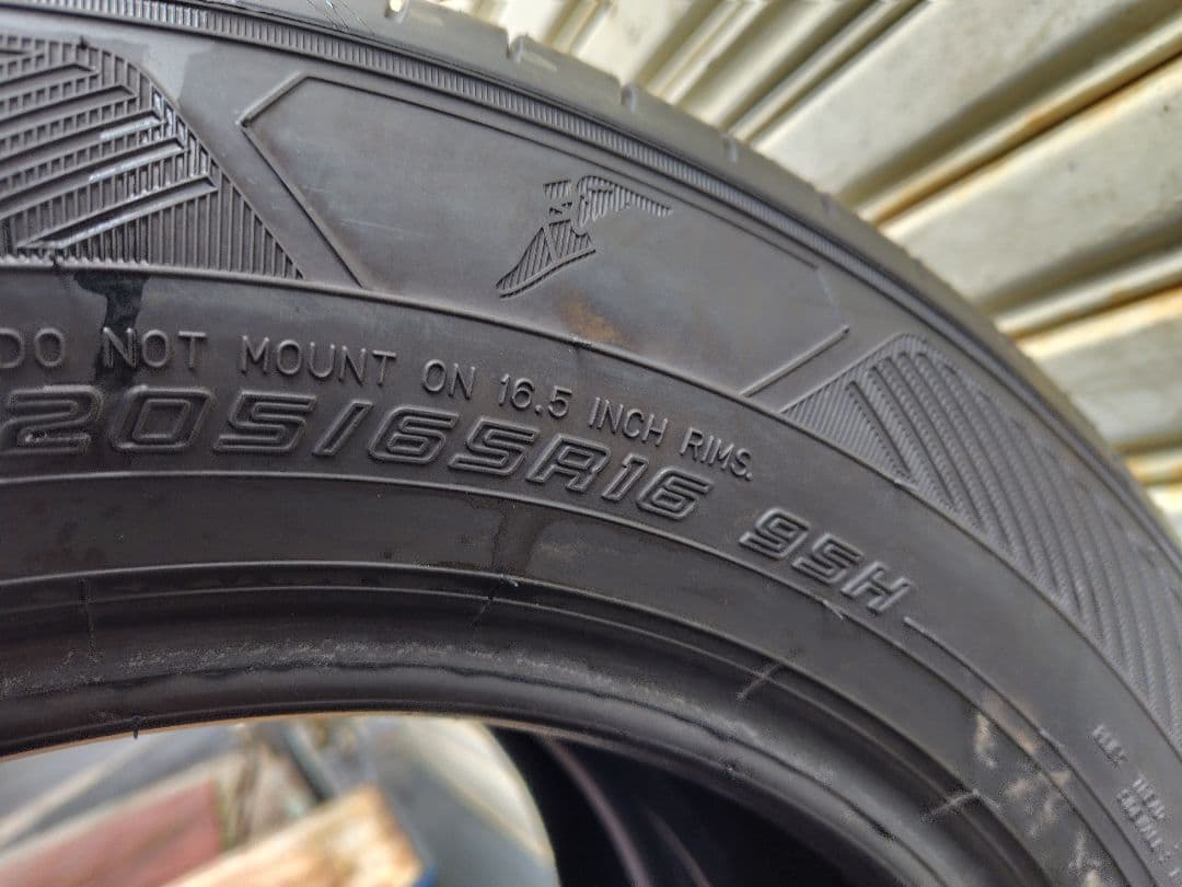 やす、Goodyear RVF02 205/65R16 2025年製