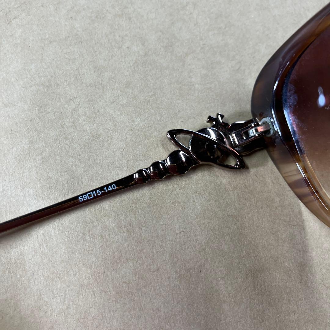 vivienne westwood サングラス　ラウンド型　オーブ　ブラウン