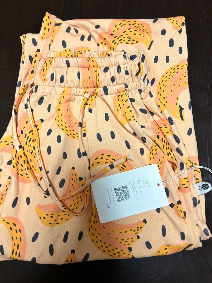 新品未使用　リンダワークス レギンス バナナM