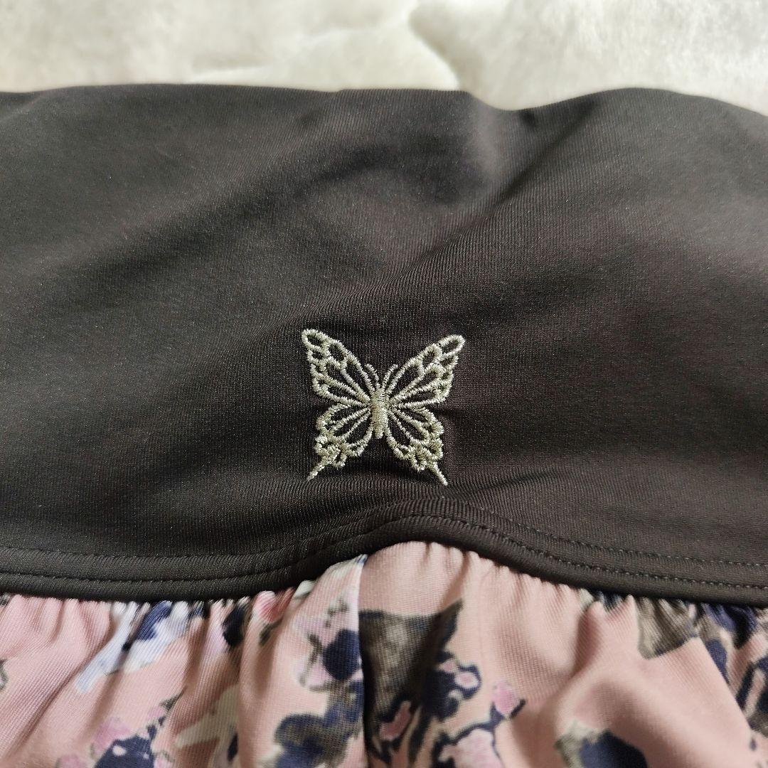 チャコット　花柄　蝶刺繍　ブラウン　レギンスパンツ