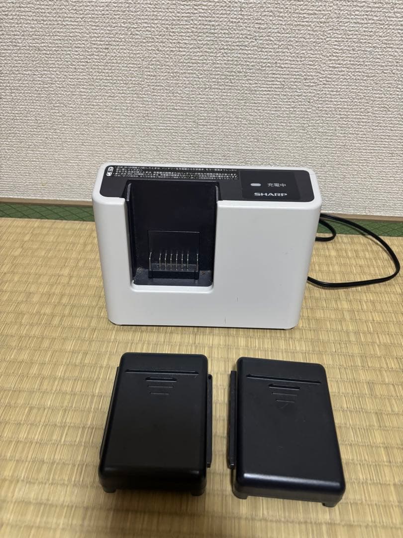 はなな★SHARPスティッククリーナーEC-AR3SX-N本体充電器