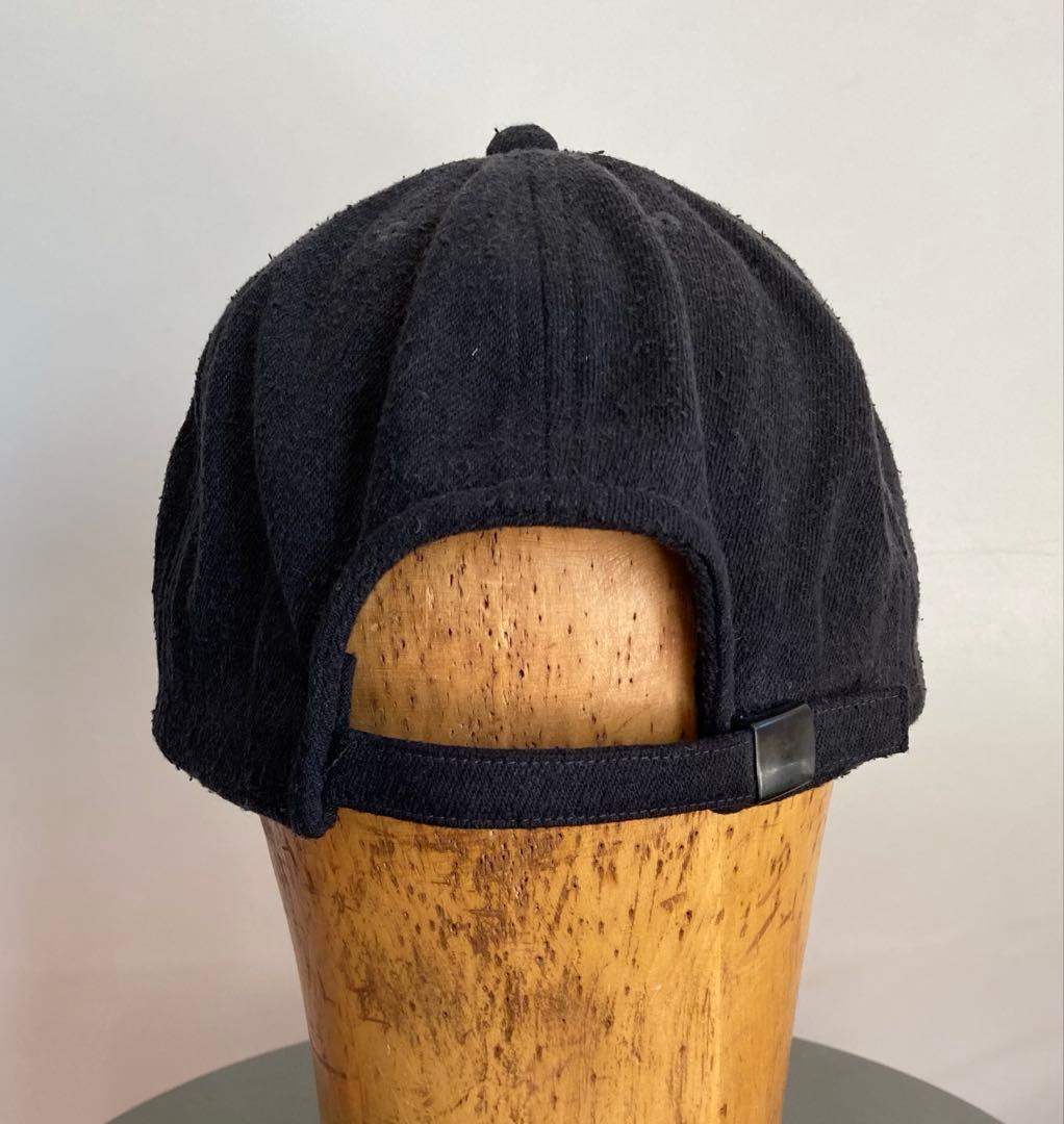 COMOLI シルクネップキャップ