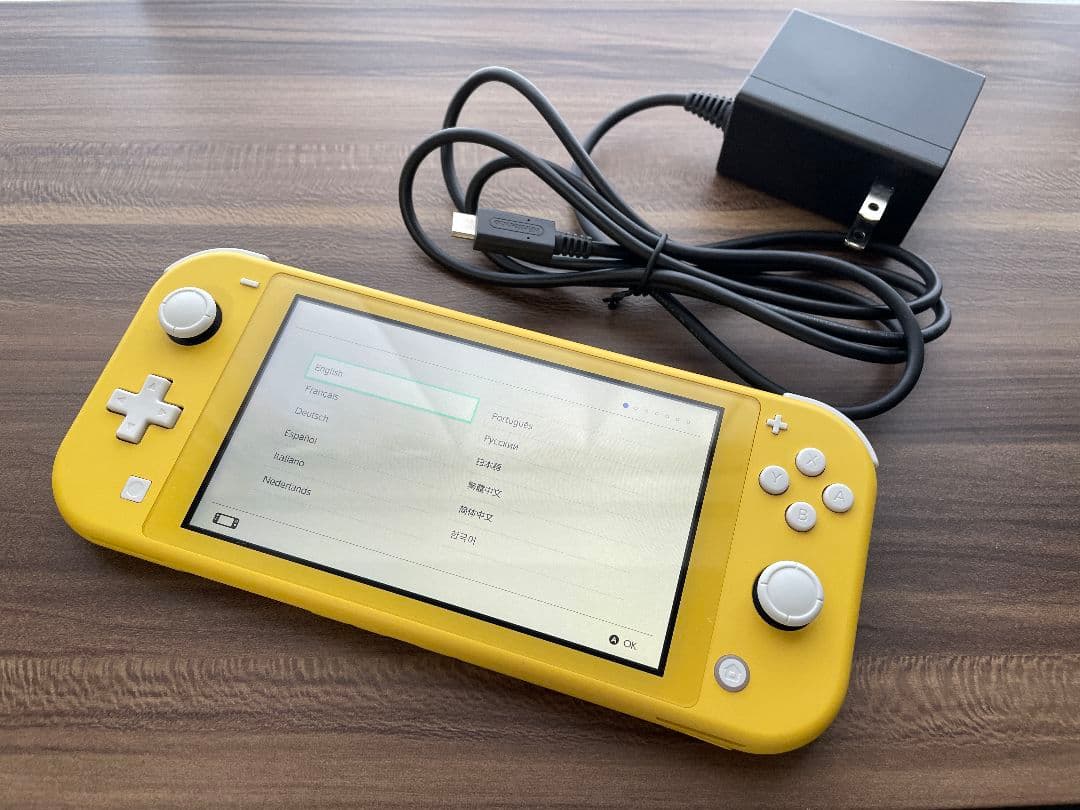 Nintendo Switch Lite イエロー SDカード付