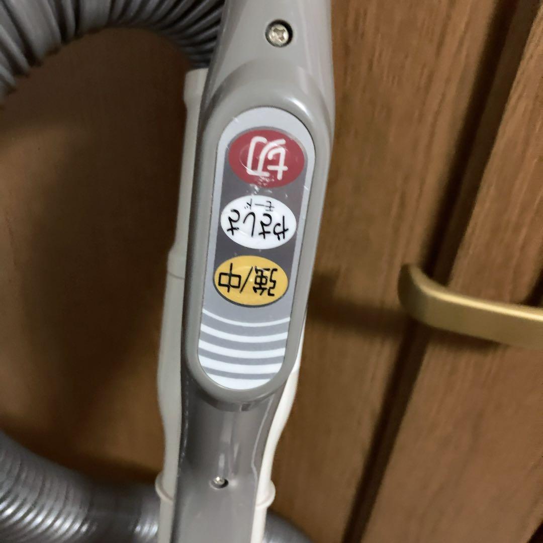 SHARP サイクロン式キャニスター掃除機 本体　EC-CT12-C